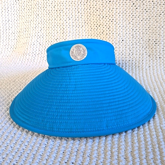 Women's Wide Brim Visor Cap, Adjustable - Picture 4 of 9